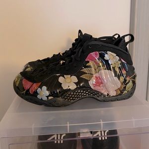 Foamposite “Floral” (W)